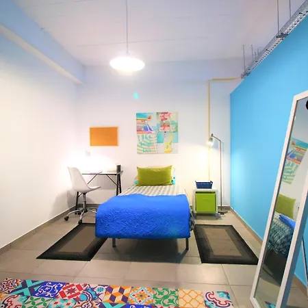 Hostel The Waves By Amazing Madeira *